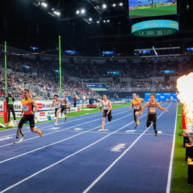 Viele Disziplinen. Ein Spielfeld. Null Spielraum für Fehler. 🎯

Sprint, Sprung, Wurf, Lauf - alles live, überall auf der Fläche. Leichtathletik-Events sind technisch betrachtet eine der anspruchsvollsten Veranstaltungsformen, die es gibt. Und genau da kommen wir ins Spiel. 🏟️

Ob Sprintstrecke, Sprungrube oder Wurfbereich - mit btl-xsports läuft jede Zone sauber: präzise abgestimmtes Audio für Ansagen und Moderation, flexible Beleuchtungslösungen für unterschiedliche Wettkampfbereiche und Screens und LED-Flächen, die Ergebnisse, Sponsoreninhalte und Atmosphäre direkt ins Bild bringen. 🔊💡📺

Unser Anspruch: Technik, die dem Sport nicht im Weg steht - sondern das Erlebnis für Athleten, Publikum und Veranstalter auf ein anderes Level hebt. 🙌

📷 Lukas Schulze / Annegret Hilse / Tilo Wiedensohler / Kenny Beele / ISTAF INDOOR

#btlxsports #leichtathletik #athletics #eventtechnik #sportevents #sporttech #audio #licht #led #veranstaltungstechnik