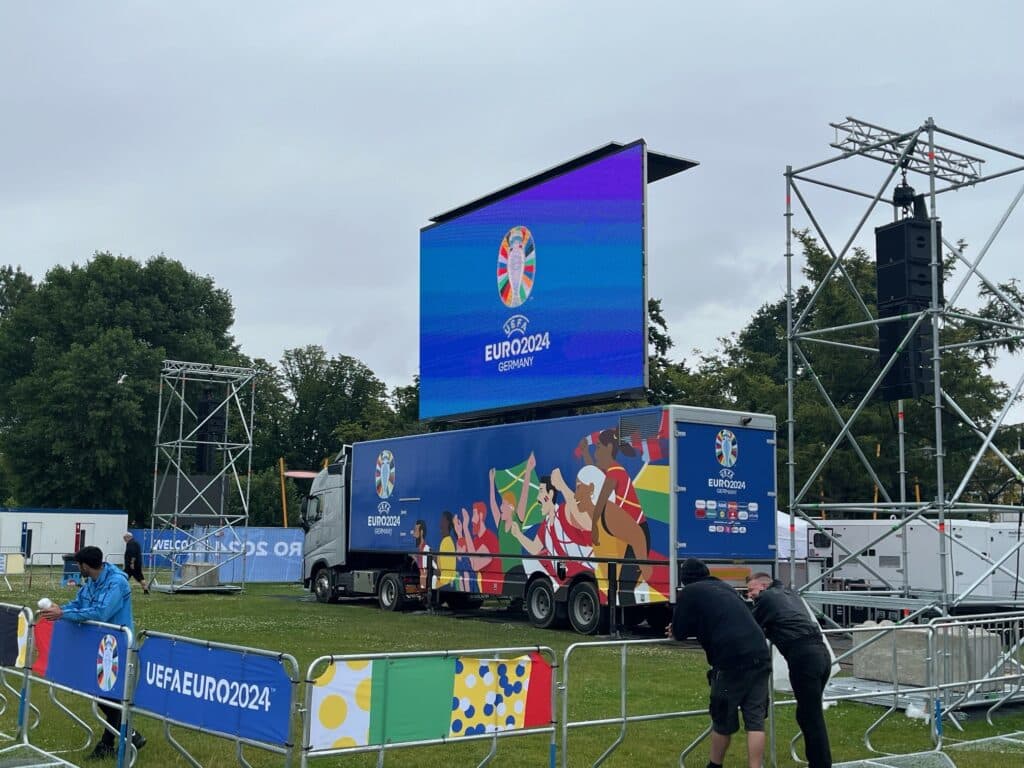 btl-xsports | LED-Wände